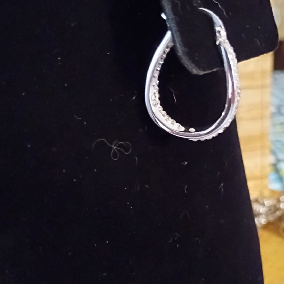 NWT Silver And Bling Earrings - Picture 2 of 12